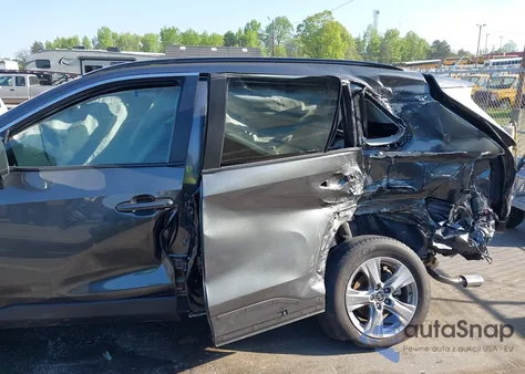 2024 Toyota Rav4 Xle from USA, damaged, VIN 2T3W1RFV2RC267844